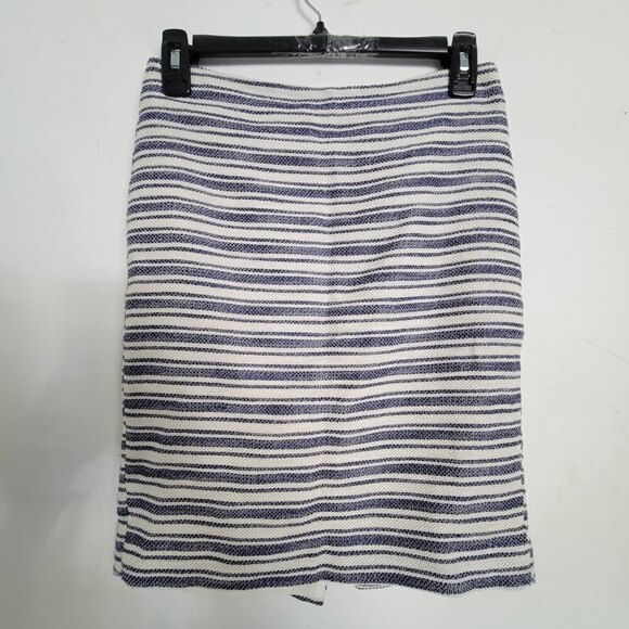 Ann Taylor Petite Striped Knit Tweed Blue Ivory Cream Mini Skirt Size 00P - Picture 1 of 11